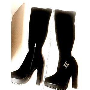 NWT Black GUESS Women's Tailia Lug Platform Heel Over The Knee Boot 8.5 Shoe